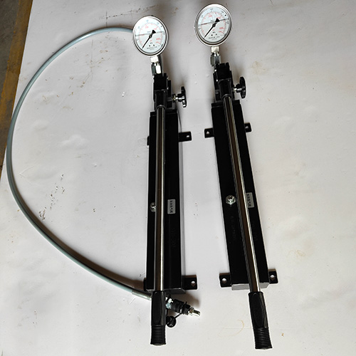 300兆帕超高压手动泵